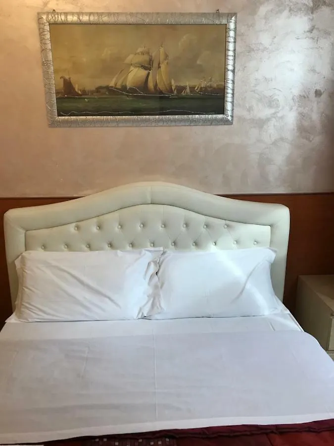Roma Palace Inn Affittacamere